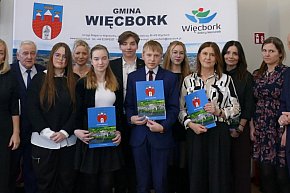 Złote Pióro Przewodniczącej Rady Miejskiej w Więcborku i Burmistrza Więcborka-4257