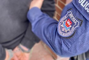 Piła: 45-latek przez ponad 10 miesięcy znęcał się nad swoją partnerką-30915
