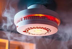 Rewolucja w przepisach pożarowych. Nowe obowiązki dla właścicieli domów i firm-31237