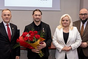 Sępólno Krajeńskie: Jacek Wojtania nagrodzony medalem Ministra Kultury-31328