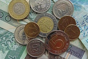 Nowe regulacje dla dorabiających. Od grudnia zmieniają się limity-31924