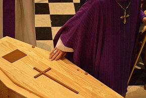 Rewolucja w pochówkach coraz bliżej. Tego w Polsce jeszcze nie było-32269