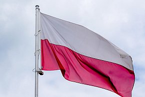 Godło i flaga mogą wyglądać inaczej. Ruszyły prace nad symbolami państwowymi-32668