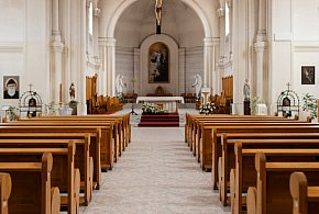 Miliony na Kościół w 2026 roku. Państwo co roku dokłada do duchownych-32838