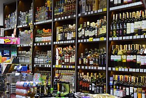 To codzienność wielu Polaków. Nowe dane o alkoholu niepokoją-33227