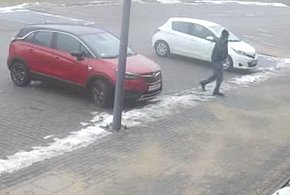 Piła: Nietrzeźwy przyjechał do komendy-33346