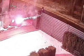 Piła: Nękali rówieśnika i niszczyli dom petardami. 15-latkowie w rękach policji