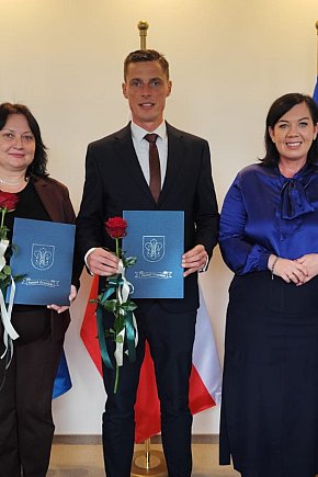 Wręczenie nagród Burmistrza Kamienia Krajeńskiego z okazji Dnia Edukacji Narodowej-4006