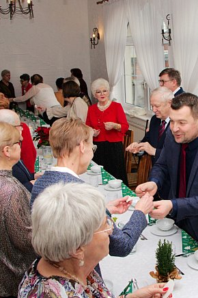 Gmina Wyrzysk: Spotkanie bożonarodzeniowe Klubów Seniora-4237