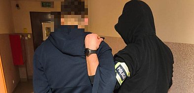 Człuchów: Narkotyki w mieszkaniu 24-latka