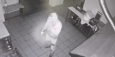 Białośliwie: Recydywista znów w akcji. Kradzież alkoholu i gotówki