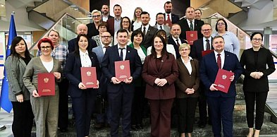 Łobżenica: Nowoczesny plac zabaw przy żłobku „Leśna Polana”