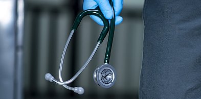 NFZ szuka oszczędności i planuje cięcia w finansowaniu leczenia