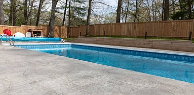 Basen w przydomowym ogrodzie - coraz popularniejszy wybór wśród mieszkańców region