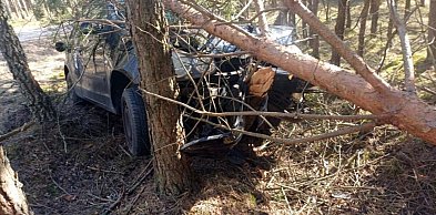 Gmina Debrzno: Pijany sprawca kolizji sam nasłał na siebie policję