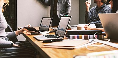 Kultura organizacyjna w czasach kryzysu w firmie — co zostaje, gdy wszystko się zm