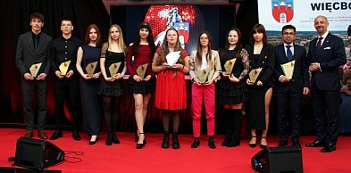 Gala "Rycerz 2025" w Więcborku – wieczór pełen emocji, pasji i wyjątkowych wyróżni