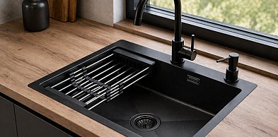 Zlewozmywak wbudowany – co to znaczy i dlaczego większość kuchni bez niego nie ist