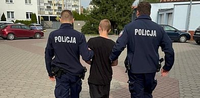 Udaremnione oszustwo w Szubinie. 17-letni „odbierak” w rękach policji
