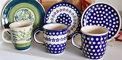 Gotowy zestaw prezentowy z ceramiką Bolesławiec - pomysł na elegancki upominek na