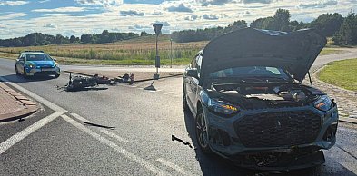 Zderzenie samochodu osobowego z motocyklem między Jastrowiem a Okonkiem