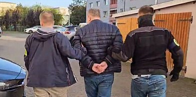Mieszkaniec gminy Sicienko posiadał i udostępniał pliki z pornografią dziecięcą-30771