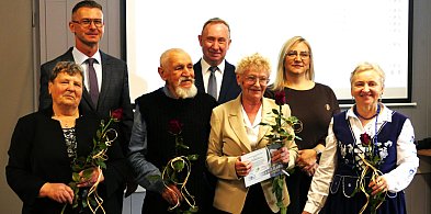 "Krajniacy" uhonorowani podczas sesji Rady Gminy Lipka-31140
