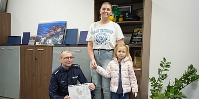 Piła: Piękny gest 5-latki dla dzielnicowego-31832