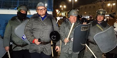 Inscenizacja w rocznicę stanu wojennego w Sępólnie Krajeńskim-32376