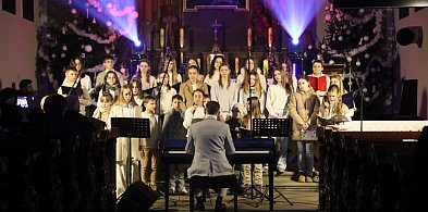 Gmina Wyrzysk: Koncert Kolęd i Pastorałek w Kościele pw. św. Jadwigi w Gleśnie-32553