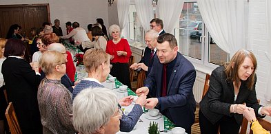 Gmina Wyrzysk: Spotkanie bożonarodzeniowe Klubów Seniora-32574