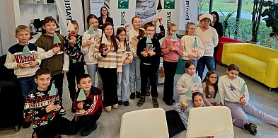 Nakło nad Notecią: Mury biblioteki wypełniły się zapachem świerku, pierników oraz-32580