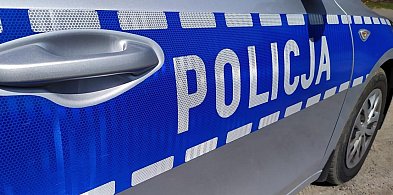 Kompletnie pijany mieszkaniec Mroczy wężykiem poruszał się DK-10-32686