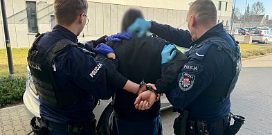 Brutalny rozbój w Pile. Pięciu napastników zatrzymanych