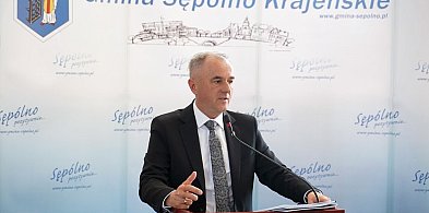 Sępólno Krajeńskie: Absolutorium za rok 2025 udzielone jednogłośnie