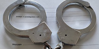 Człuchów: Wyrzucił skręta z ust na widok radiowozu-31092