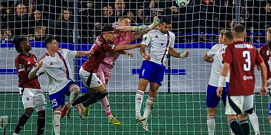 Piłkarska LK – remisy Rakowa i Jagiellonii, porażki Legii i Lecha-31433