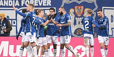 Ekstraklasa piłkarska - popis Lecha, kolejna porażka Widzewa-31897