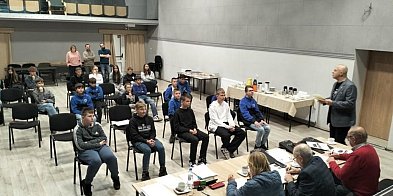 Człuchów: III Miejski Konkurs Wiedzy Regionalnej rozstr-32076