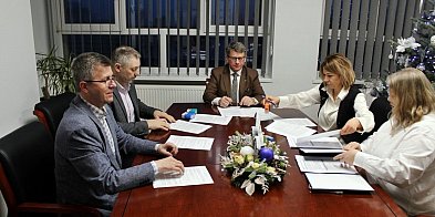 Podpisano nową umowę na odbiór i zagospodarowanie odpad-32253