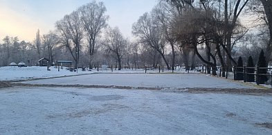 Lodowisko na bulwarach w Wyrzysku-33091