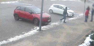 Piła: Nietrzeźwy przyjechał do komendy-33346