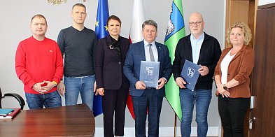 Gmina Mrocza: Budowa kanalizacji w Samsieczynku - umowa