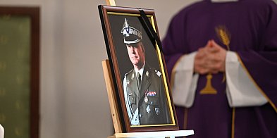 BBN: prezydent pośmiertnie odznaczył gen. bryg. Piotra