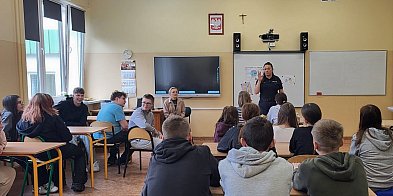 Gmina Sośno: Lekcja o odpowiedzialności i szacunku w Wą