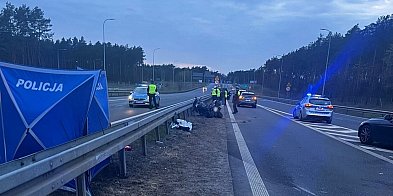 Tragiczny wypadek w Pawłówku. Nie żyje 60-letni motocyk