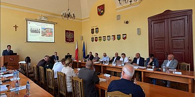 Zarząd Powiatu Złotowskiego z absolutorium i wotum zauf