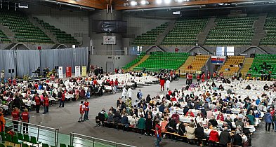 Bydgoska Caritas zaprosiła do stołu świątecznego ponad 1200 osób