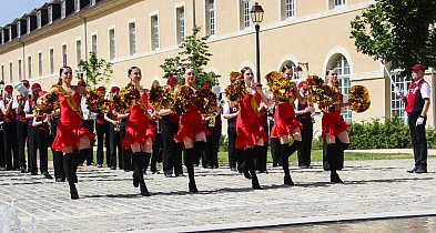 Koncert pod Wieżą Eiffla i wielki zaszczyt. Tak nasi artyści reprezentowali Polskę