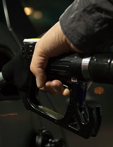 Zmiana cen paliw w zw. z ceną maksymalną - najwcześniej we wtorek